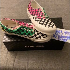 Sold!! Vans vault x sneakrsNstuff Venice SOLD!!!!